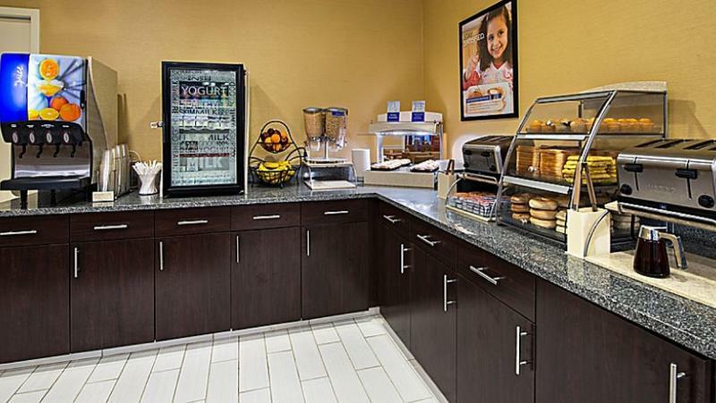 Holiday Inn Express & Suites Boston - Cambridge By Ihg Luaran gambar